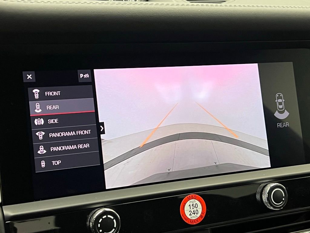 Used 2023 Porsche Macan S image 15