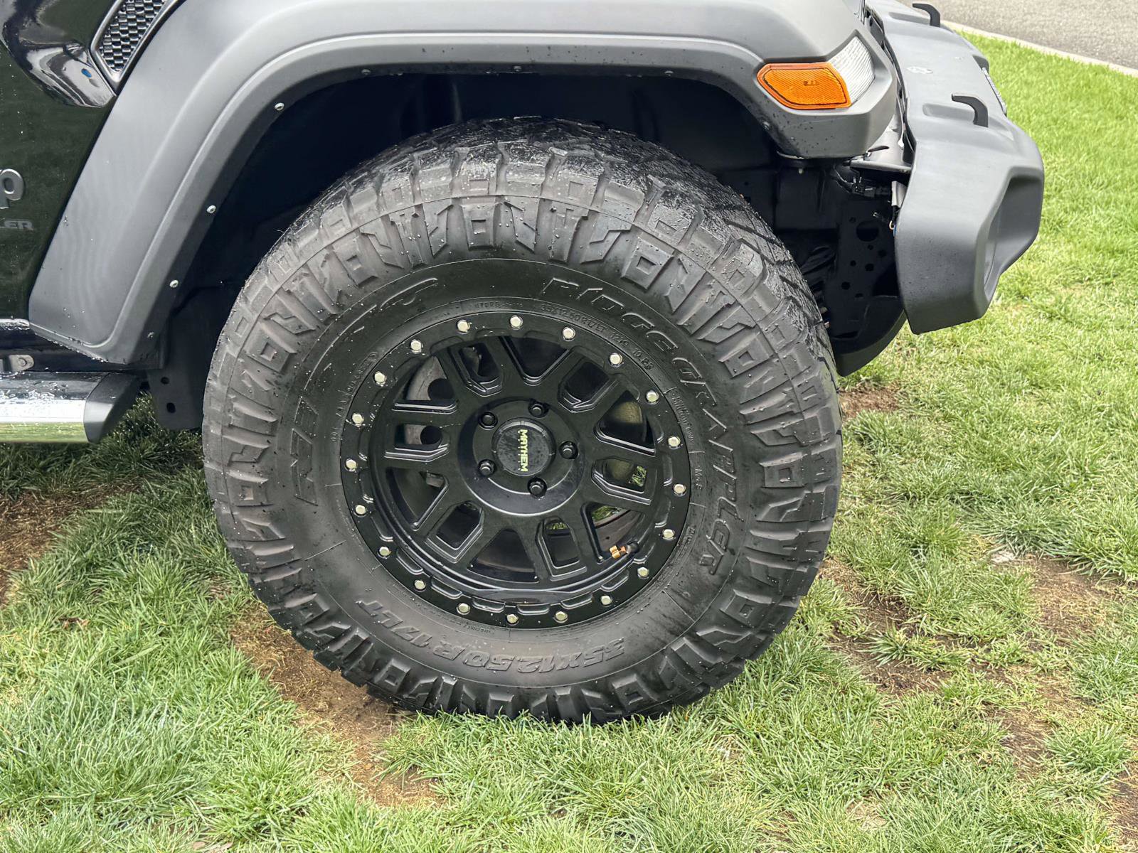 Used 2023 Jeep Wrangler Sport AWD/4WD image 6