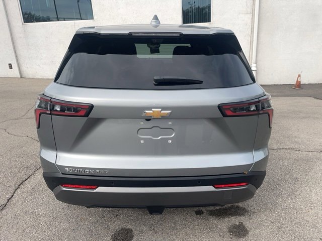 New 2026 Chevrolet Equinox LT w/ Convenience Package II image 4