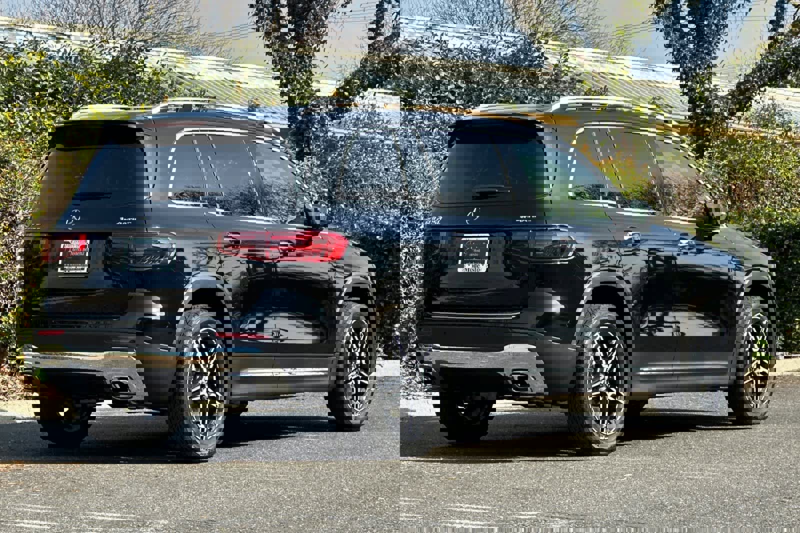 New 2026 Mercedes-Benz GLB 250 GLB 250 image 3