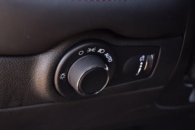 Used 2024 Dodge Durango GT image 11