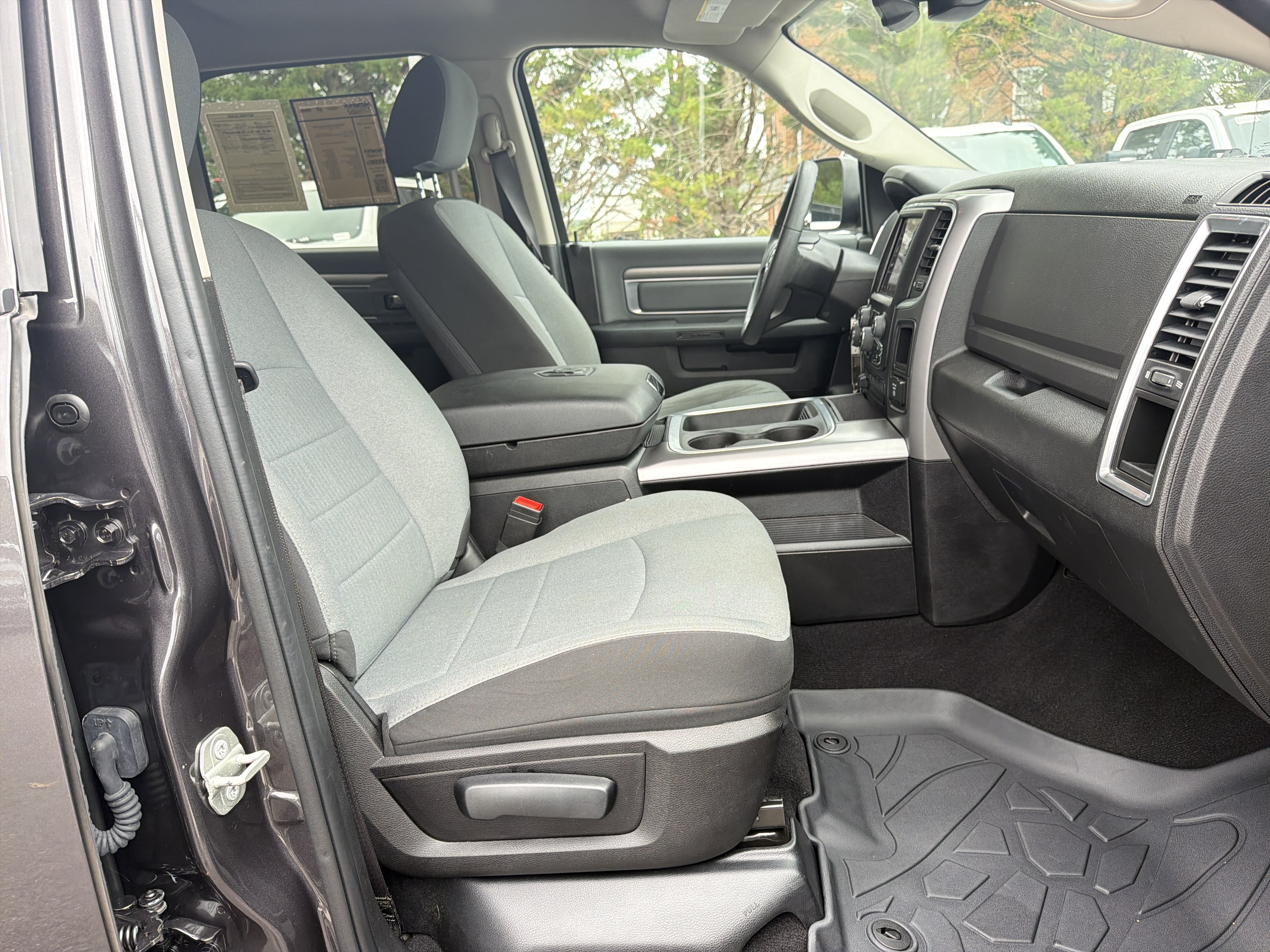 Used 2023 RAM 1500 Classic SLT w/ Trailer & Traction Group AWD/4WD image 35