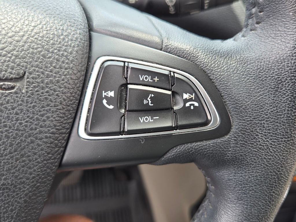 Used 2018 Ford Escape Titanium FWD image 22