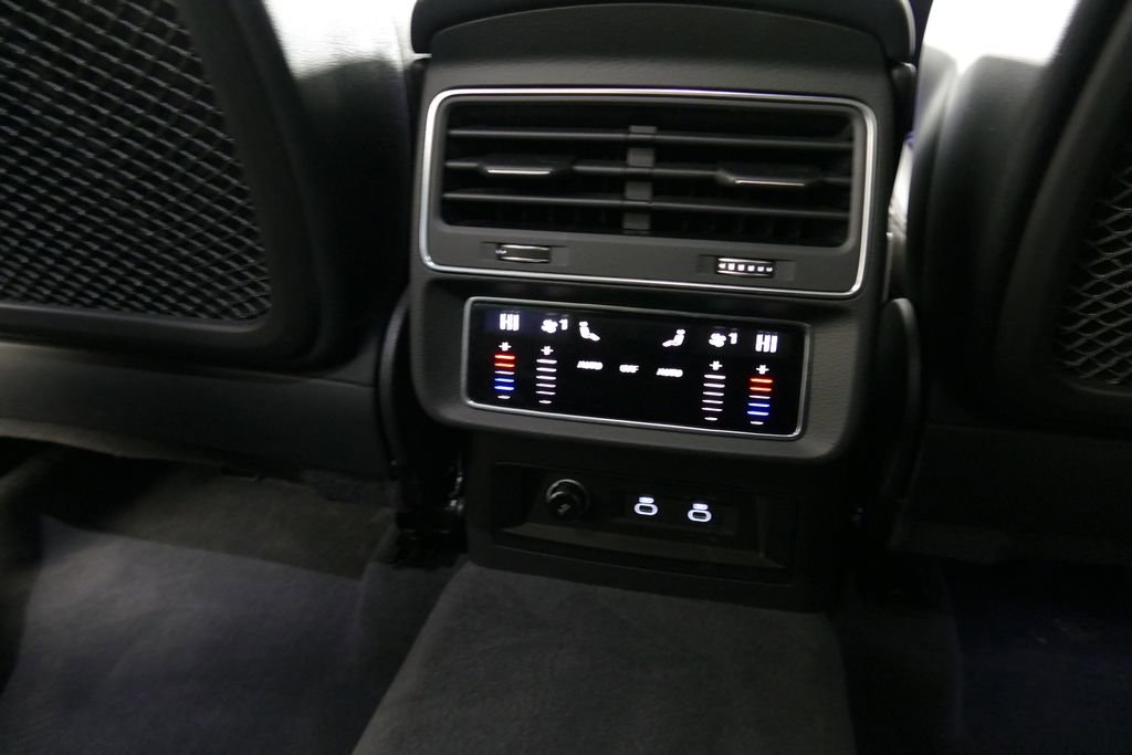 Used 2023 Audi RS Q8 image 5