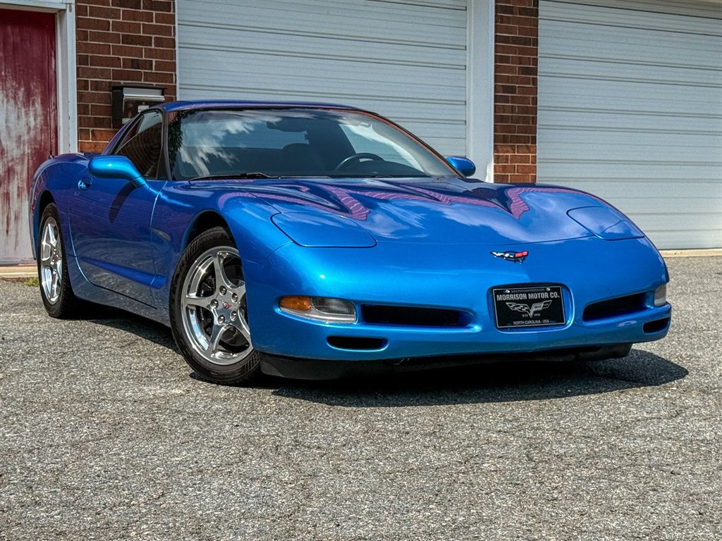 Used 1999 Chevrolet Corvette Coupe w/ Lighting Pkg RWD image 28