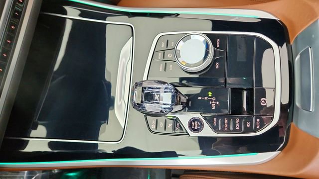 Used 2023 BMW X5 M50i w/ Executive Package image 52