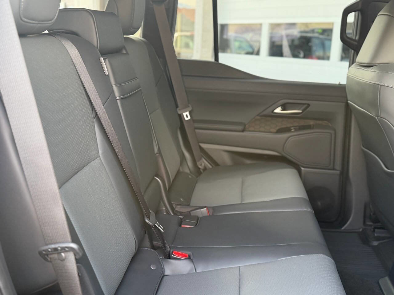 Used 2024 Lexus GX 550 w/ Accessory Package (Z1) image 66