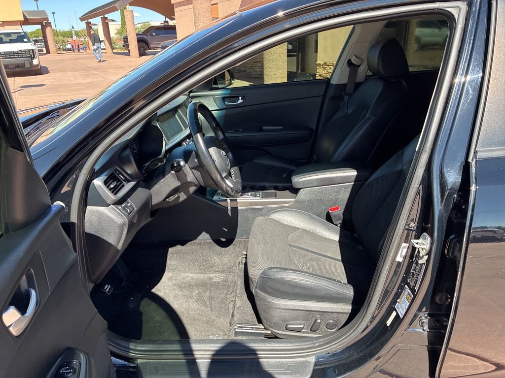 Used 2019 Kia Optima S FWD image 23