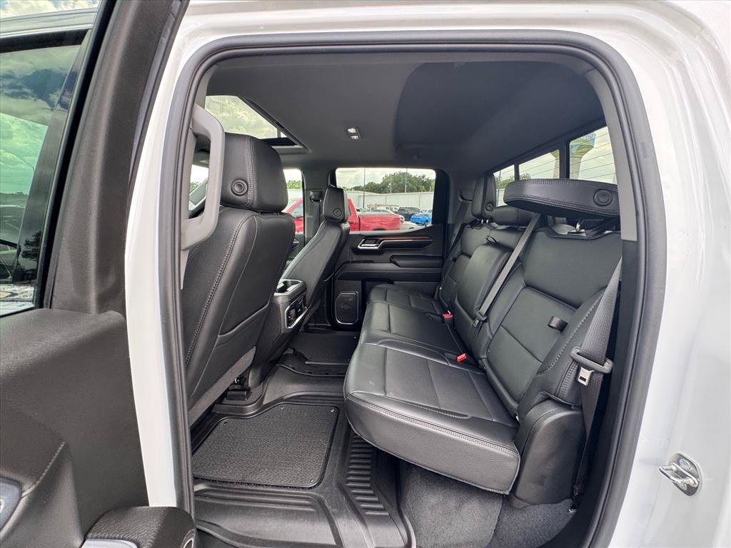 Used 2024 GMC Sierra 1500 Denali w/ Denali Reserve Package AWD/4WD image 12