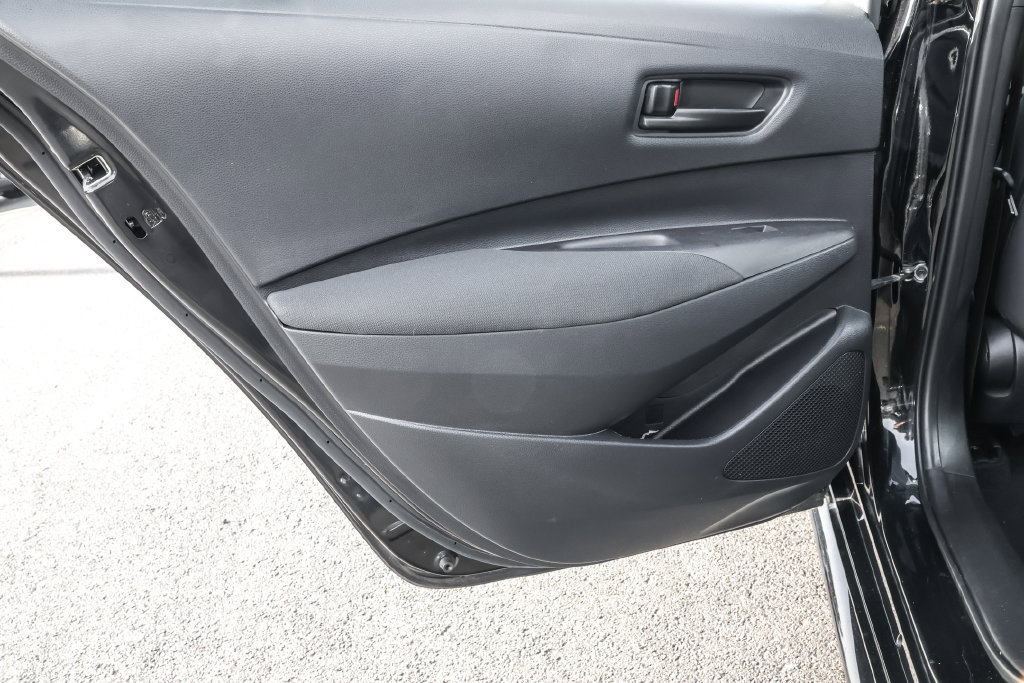 Used 2024 Toyota Corolla LE FWD image 26