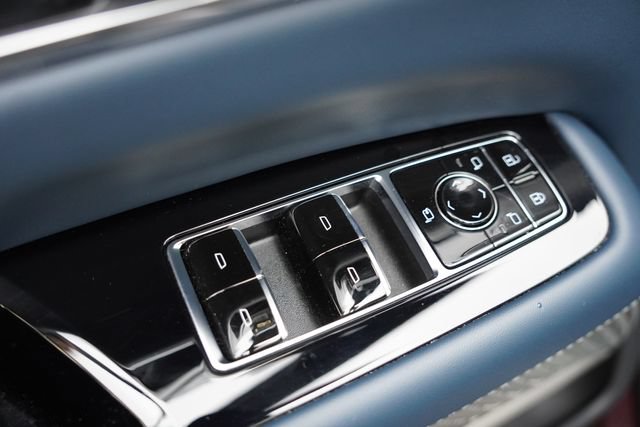 Used 2025 Cadillac Escalade IQ Luxury 2 w/ LPO, Premium Carpet Package AWD/4WD image 27