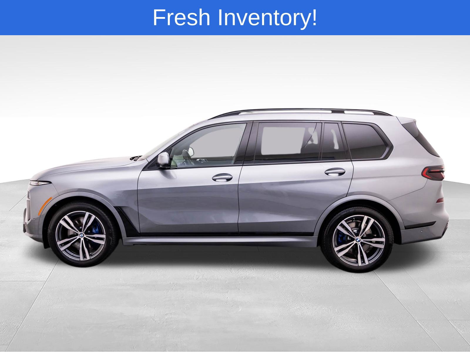 Certified 2026 BMW X7 xDrive40i w/ Executive Package AWD/4WD image 2