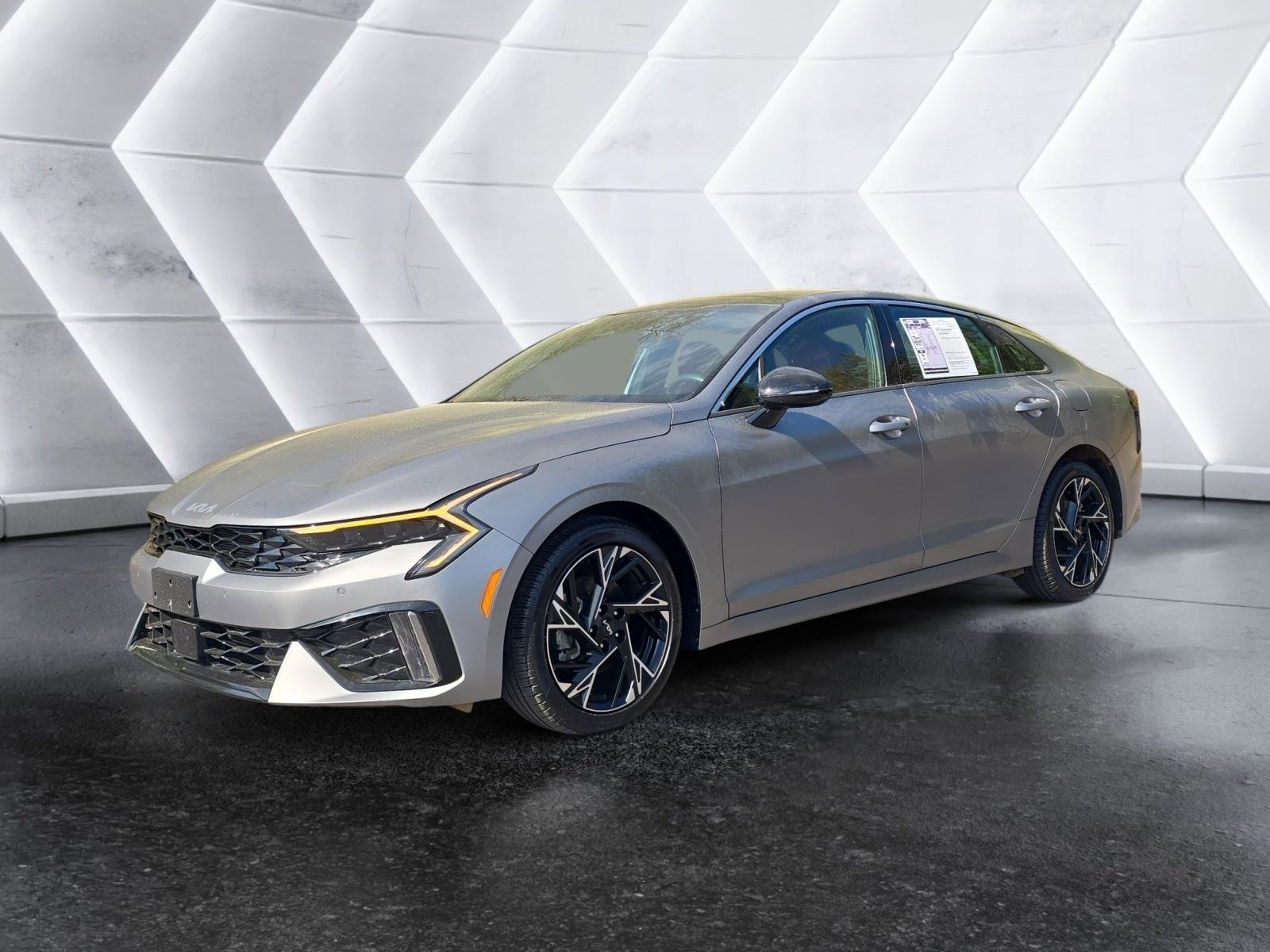 Used 2025 Kia K5 GT-Line w/ GT-Line Premium Package image 1