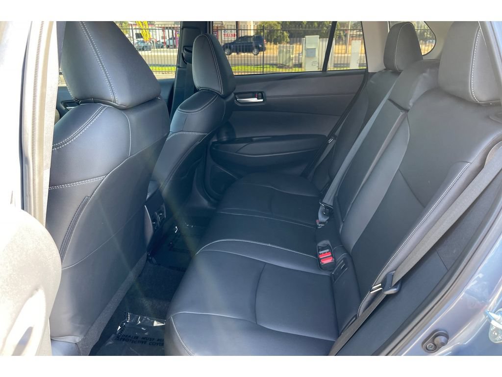 Used 2024 Toyota Corolla Cross XLE w/ Convenience Package FWD image 14