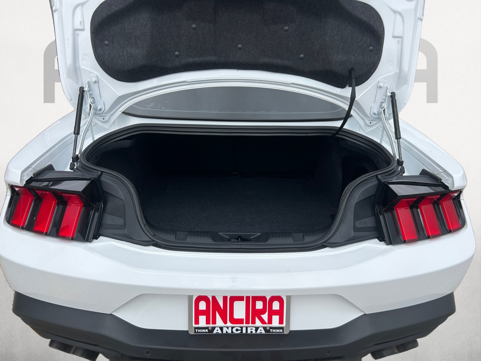 Used 2025 Ford Mustang Premium RWD image 12