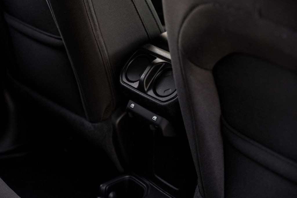 Used 2021 Jeep Wrangler Unlimited Sport S image 49