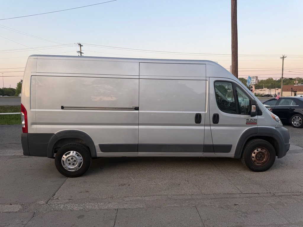 Used 2015 RAM ProMaster 2500 w/ Cargo Convenience Group FWD image 4