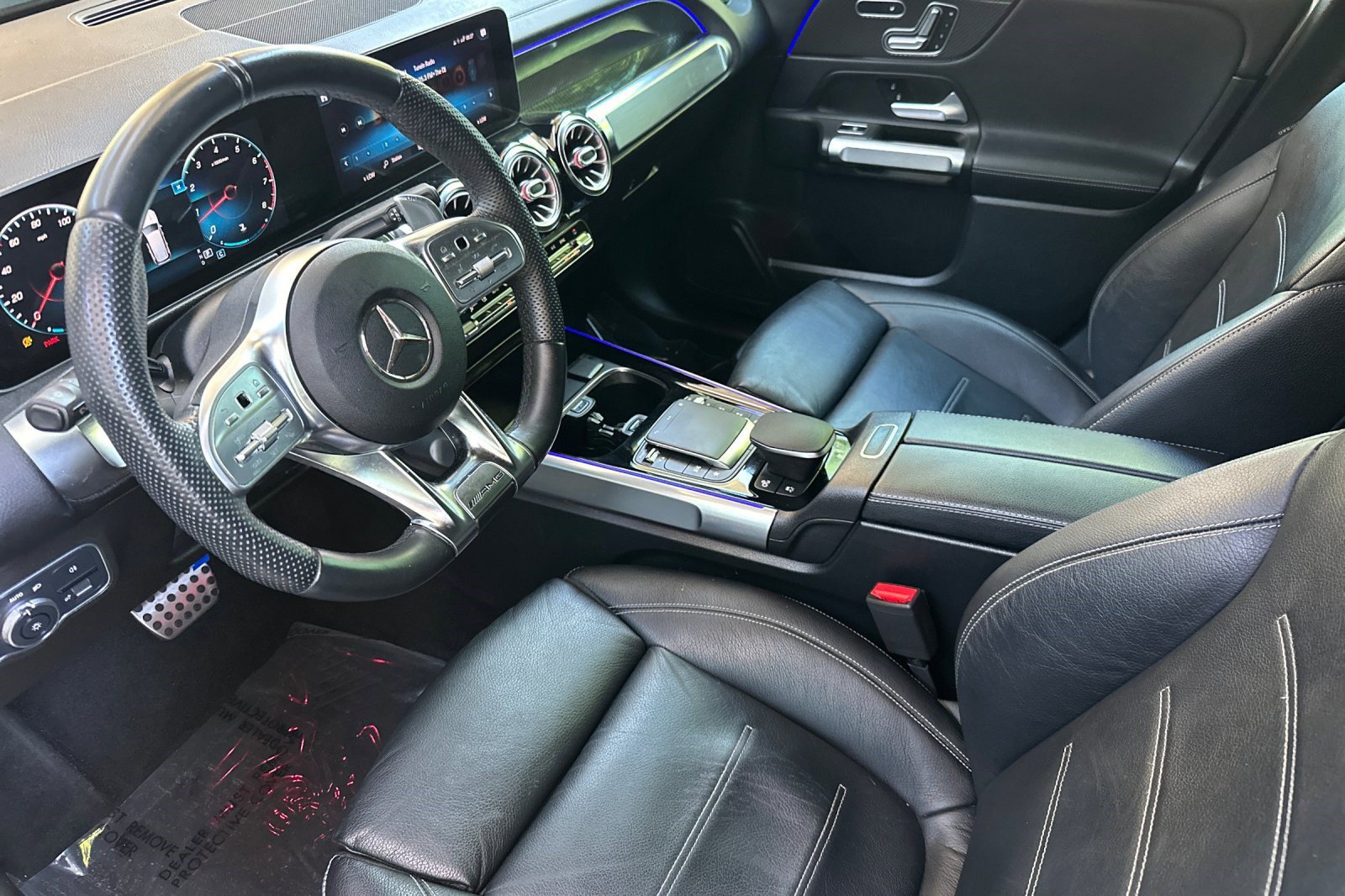 Used 2021 Mercedes-Benz GLB 35 AMG 4MATIC image 4