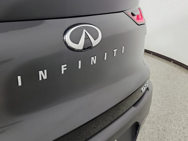 Certified 2025 INFINITI QX55 Essential AWD/4WD image 5