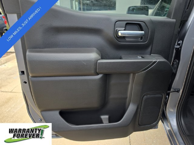 Used 2021 Chevrolet Silverado 1500 LT RWD image 13
