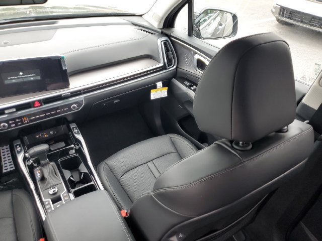 New 2026 Kia Sorento SX FWD image 9