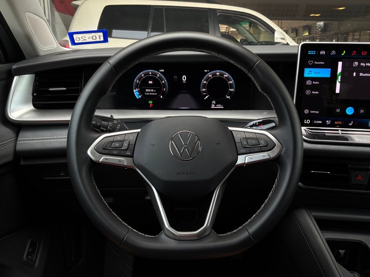 Used 2026 Volkswagen Tiguan SE FWD image 35