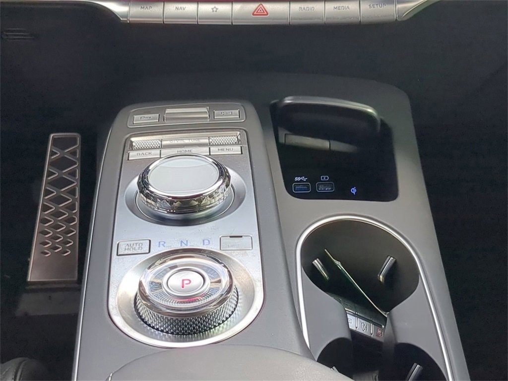 Used 2025 Genesis GV70 3.5T Sport w/ Sport Advanced Package image 19