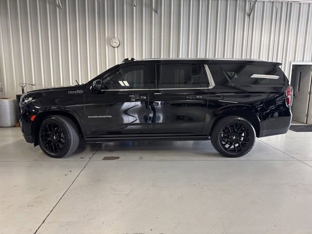 Used 2022 Chevrolet Suburban High Country w/ Max Trailering Package image 3