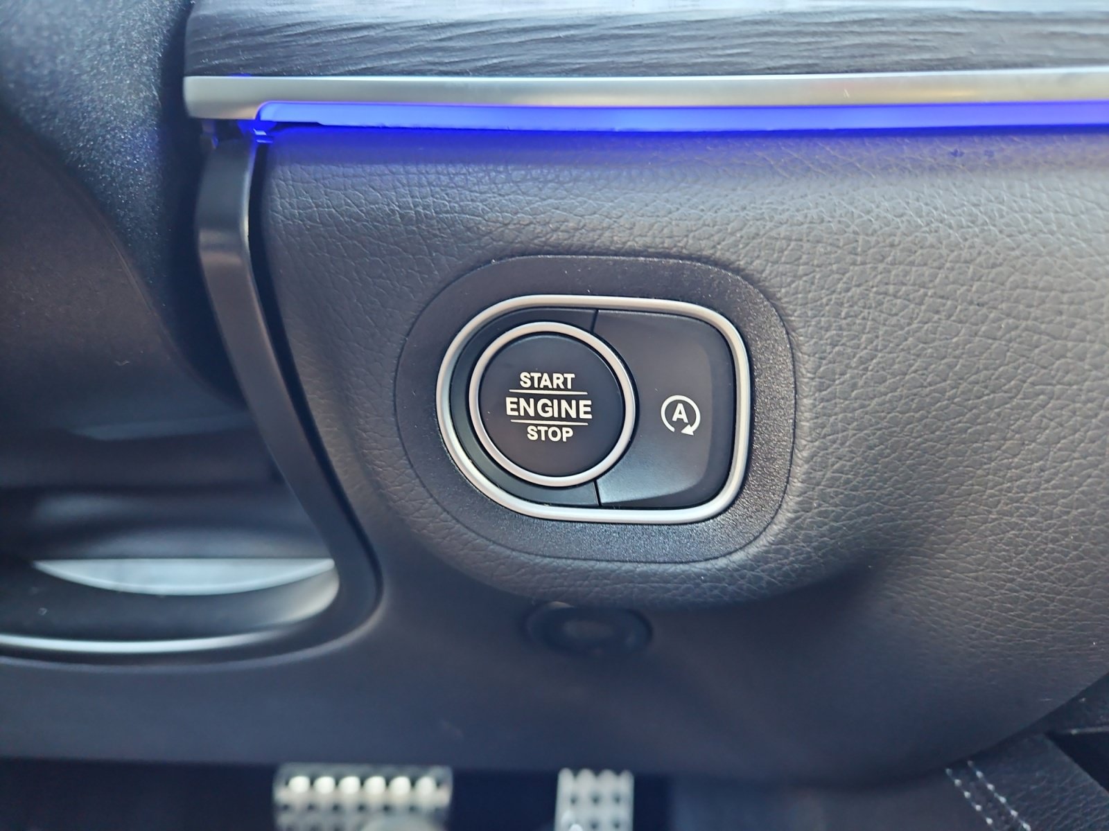 Used 2024 Mercedes-Benz GLS 450 4MATIC image 24