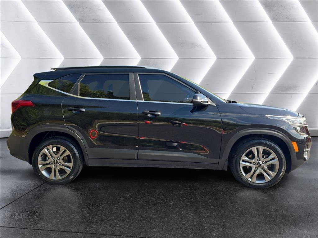 Used 2022 Kia Seltos S image 6