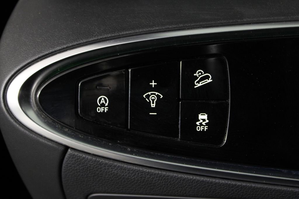 Used 2024 Genesis GV70 2.5T w/ Sport Prestige Package image 25