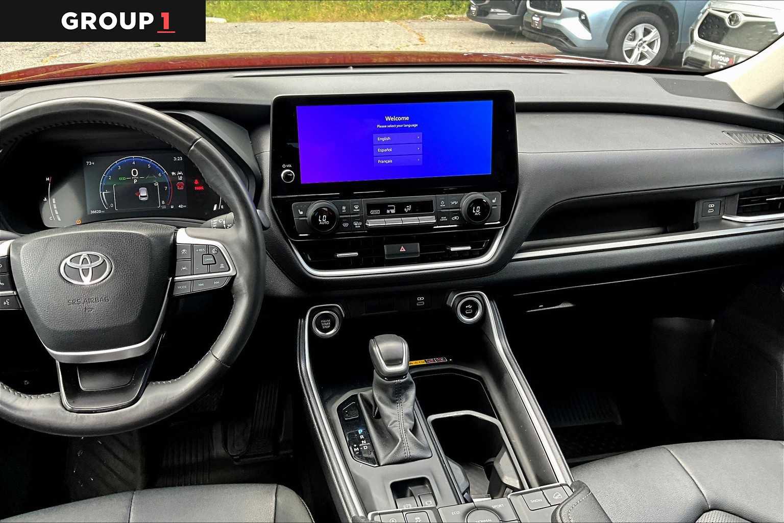 Used 2024 Toyota Grand Highlander XLE image 11