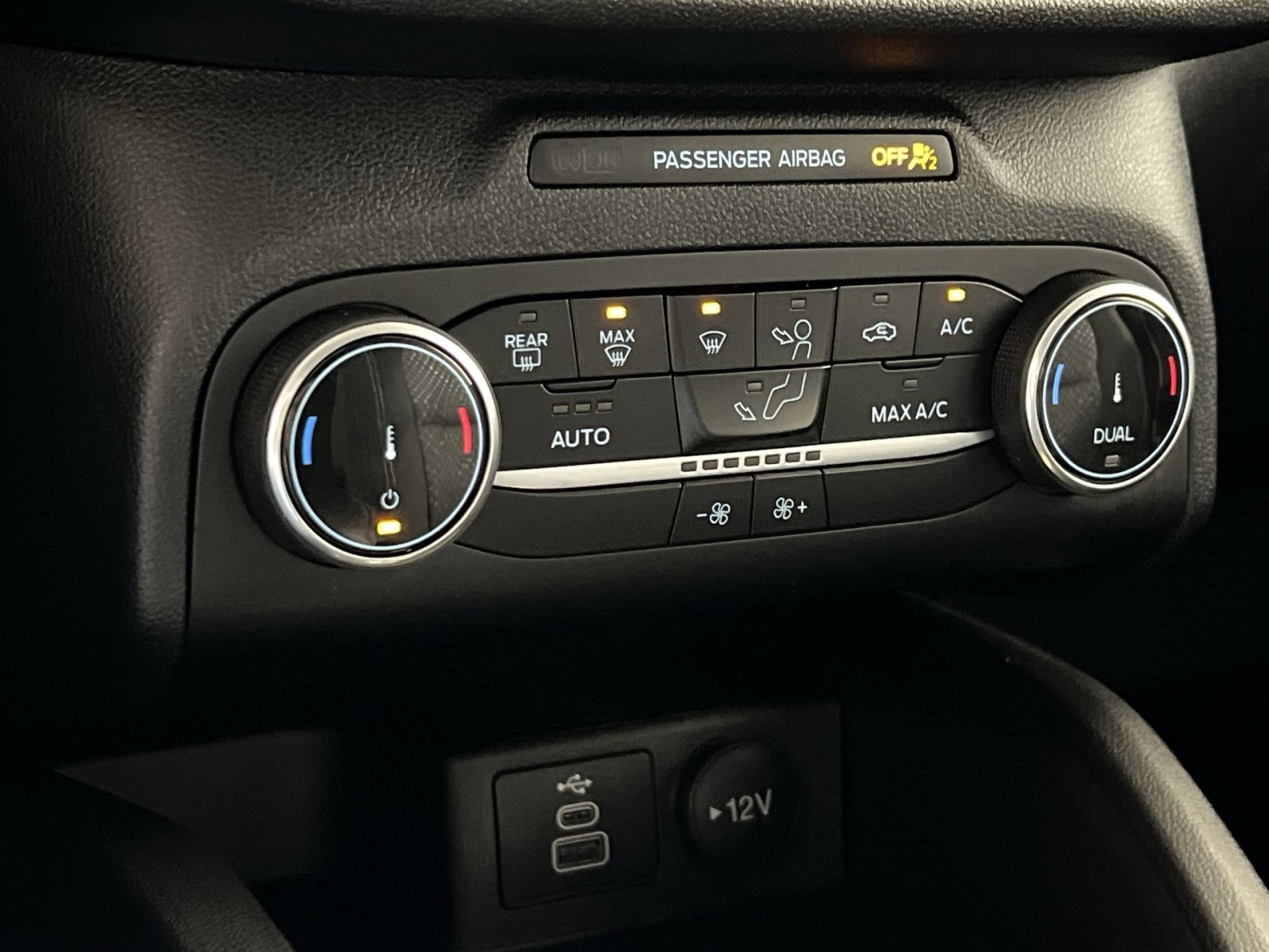 Used 2025 Ford Escape Active image 19