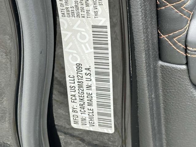 Certified 2021 Jeep Grand Cherokee L Summit w/ Luxury Tech Group V image 11