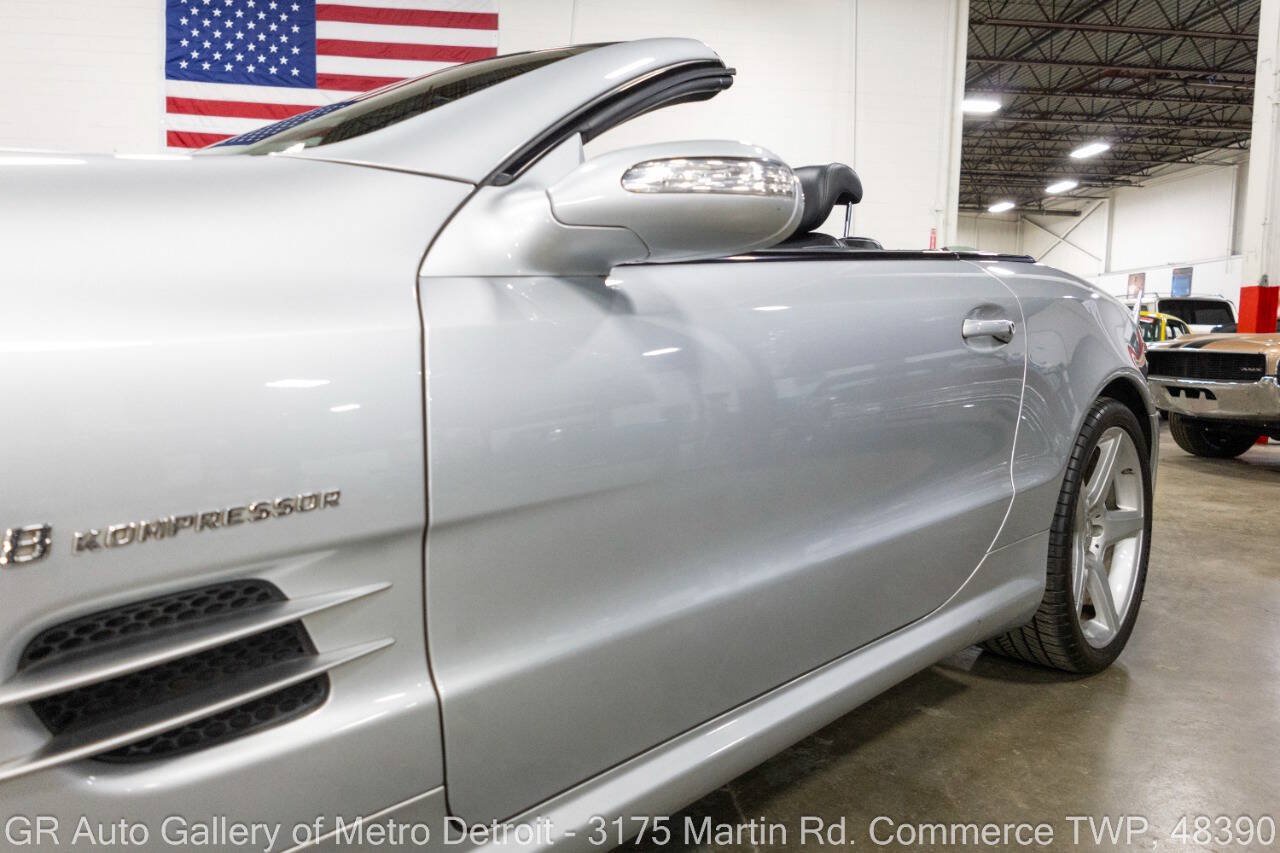 Used 2007 Mercedes-Benz SL 55 AMG image 22