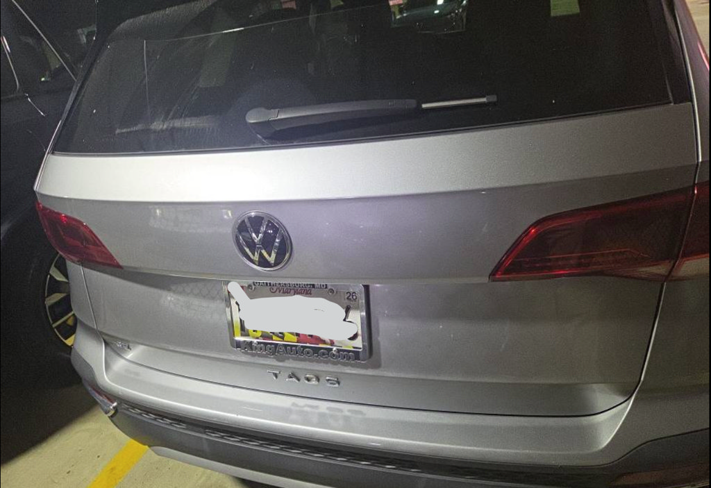 Certified 2023 Volkswagen Taos SE FWD image 6
