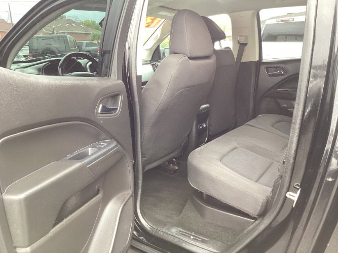 Used 2016 Chevrolet Colorado LT w/ LT Convenience Package image 6