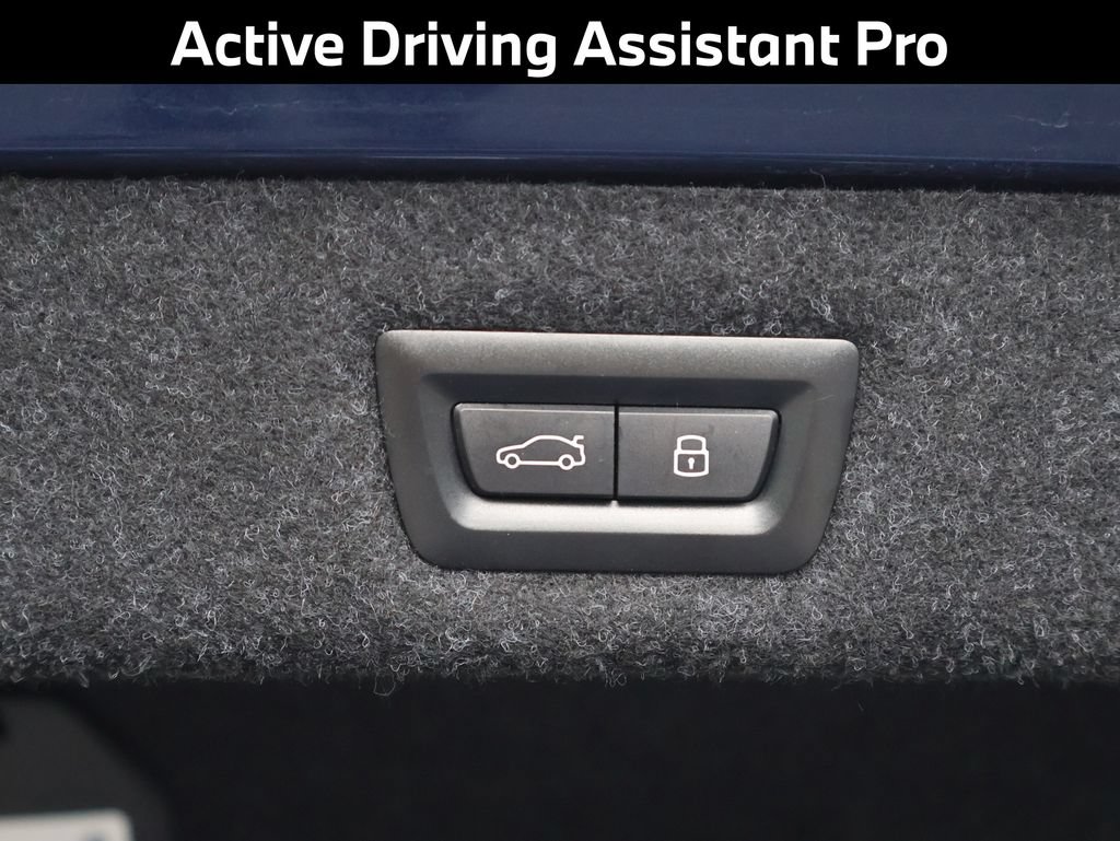 Used 2023 BMW 530i xDrive w/ M Sport Package AWD/4WD image 19