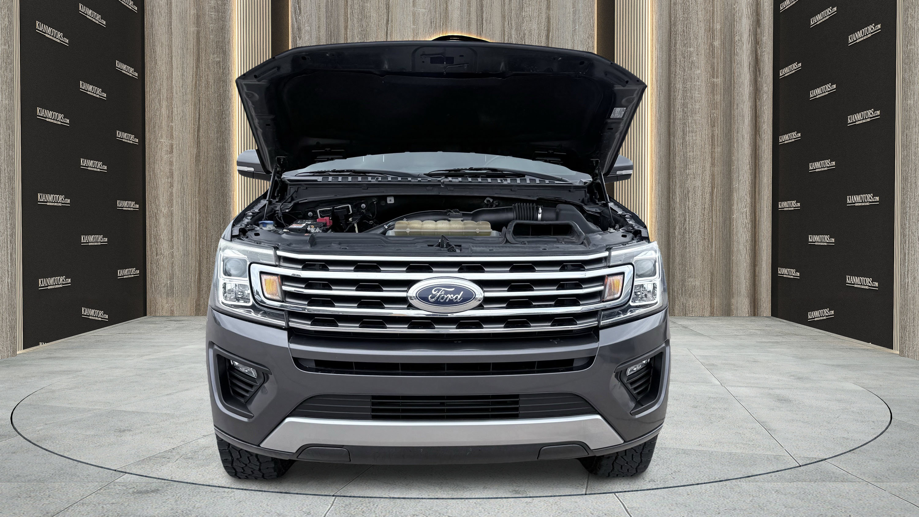Used 2018 Ford Expedition Max XLT w/ Equipment Group 202A RWD image 20