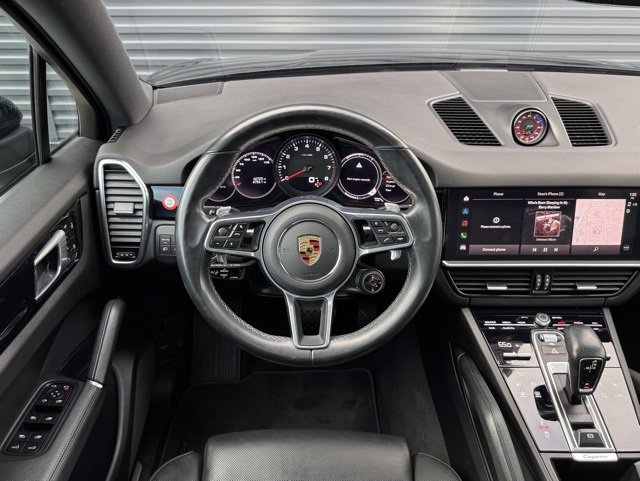 Certified 2022 Porsche Cayenne Coupe image 17