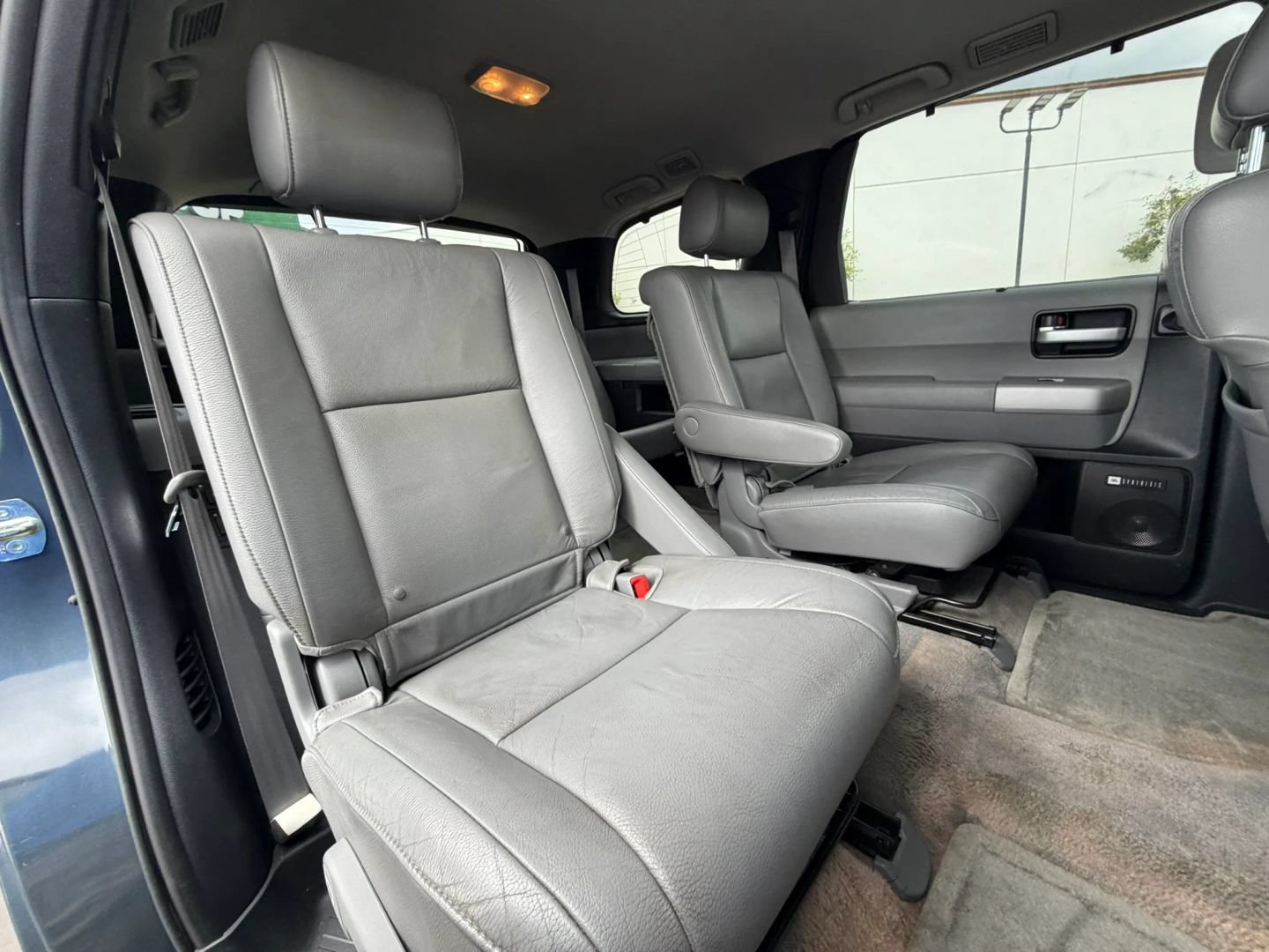 Used 2008 Toyota Sequoia Limited RWD image 38