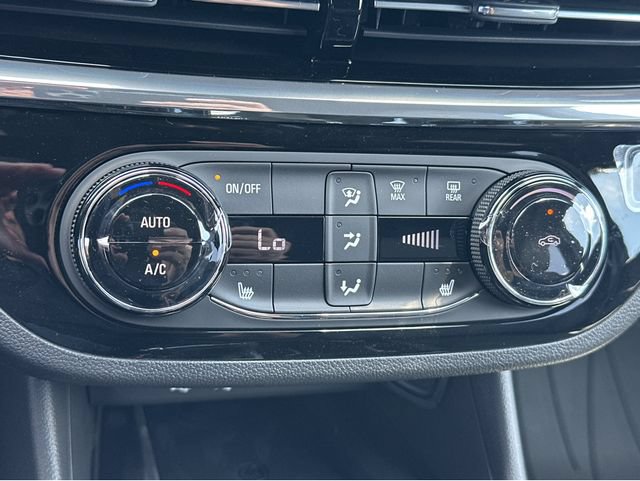 New 2026 Buick Envista Sport Touring w/ Convenience I Package FWD image 20