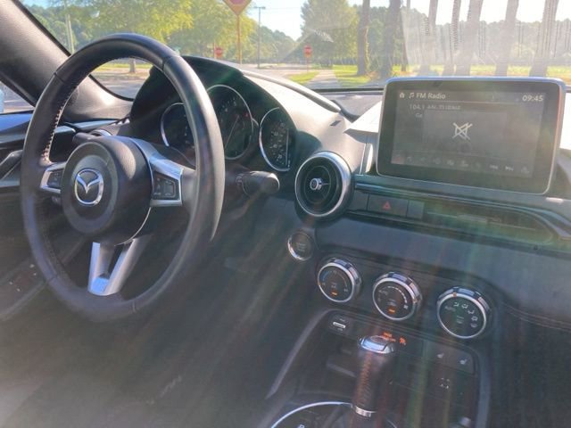 Used 2017 MAZDA MX-5 Miata RF Grand Touring image 24