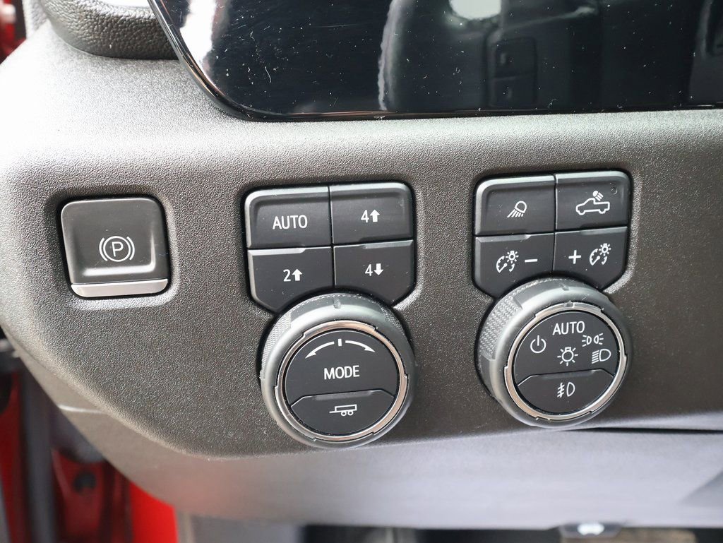 Certified 2023 Chevrolet Silverado 1500 High Country image 13