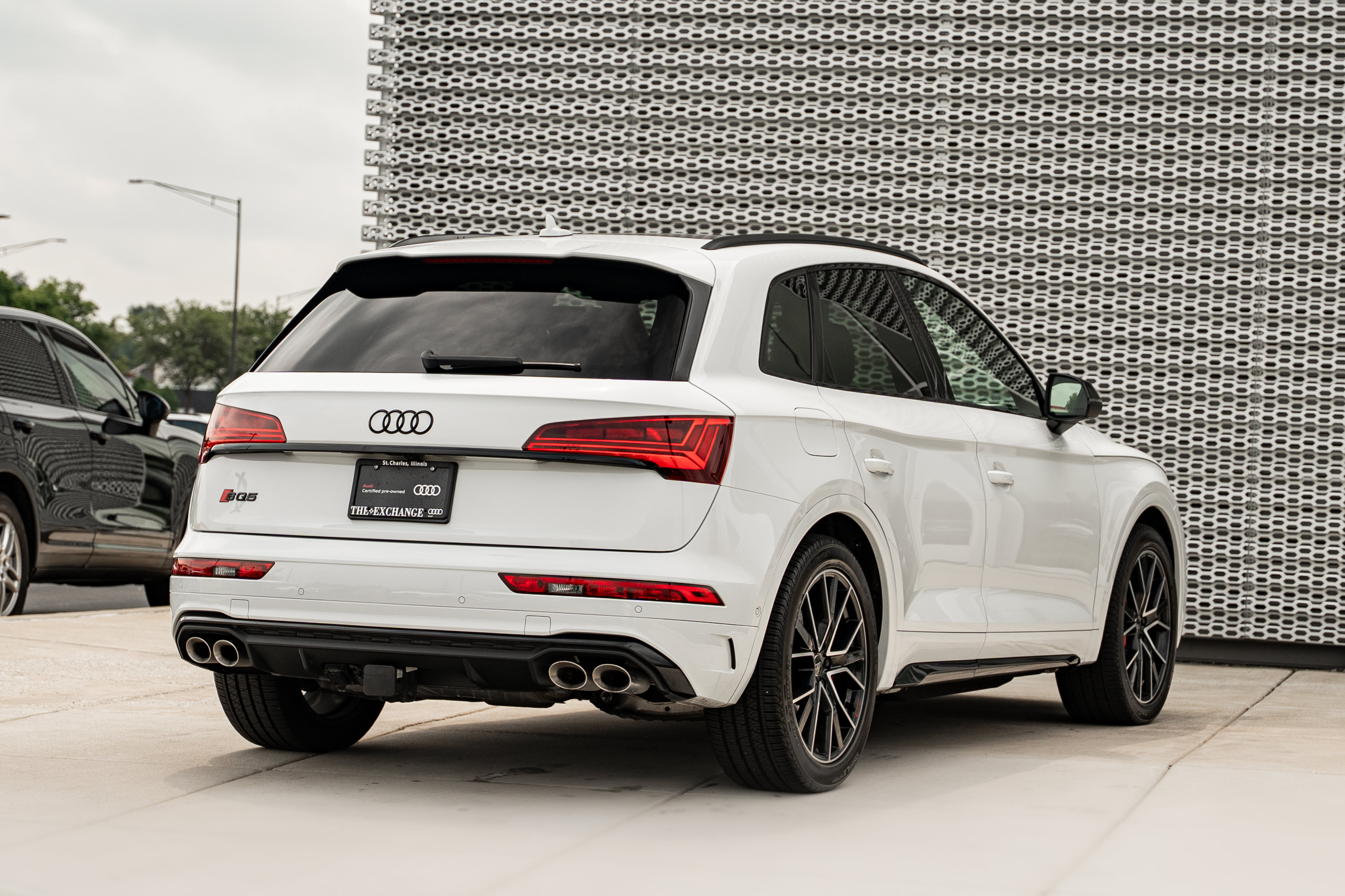 Certified 2023 Audi SQ5 Prestige w/ Prestige Package AWD/4WD image 4