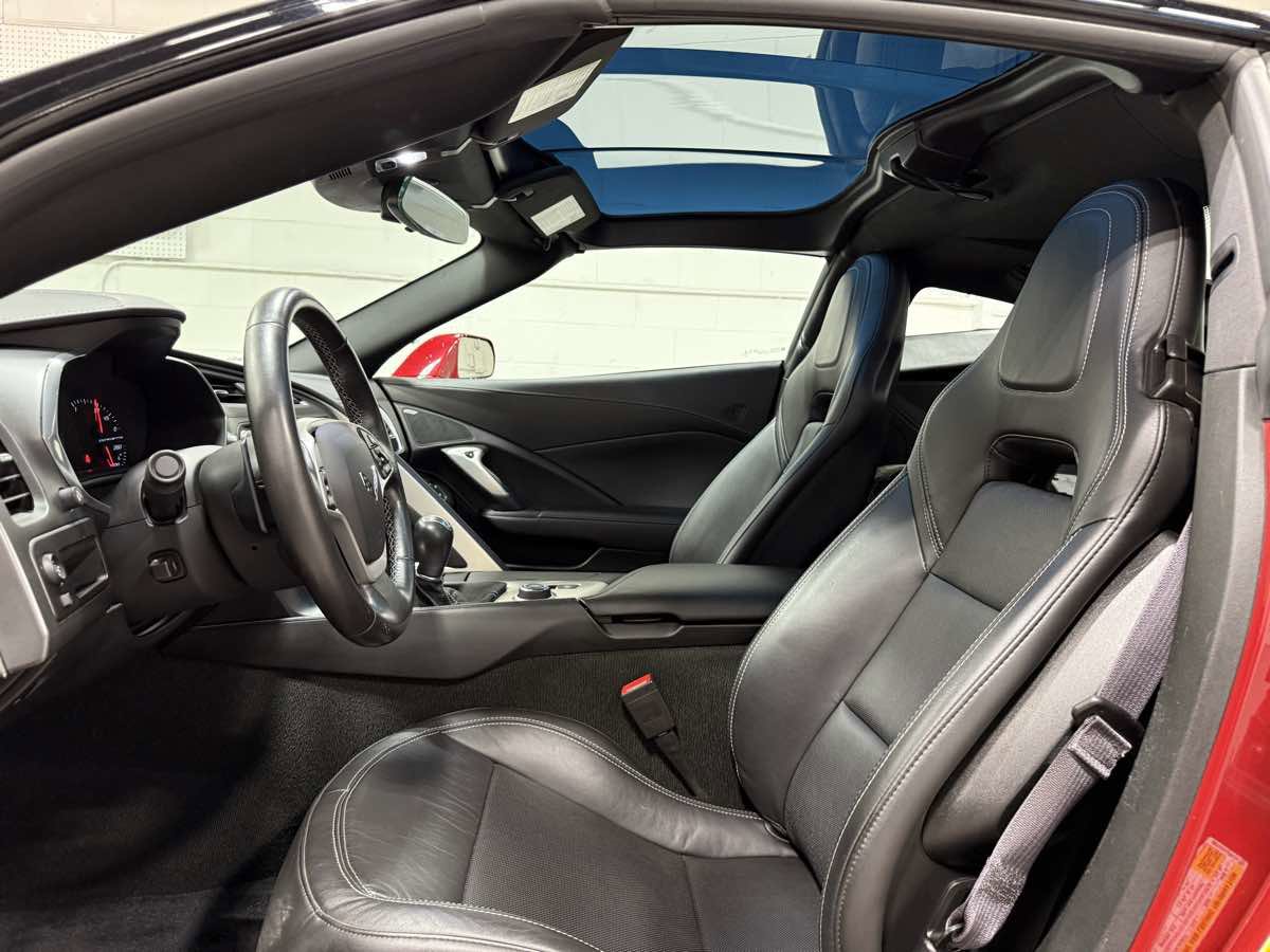 Used 2014 Chevrolet Corvette Stingray Coupe w/ Battery Protection Package image 17