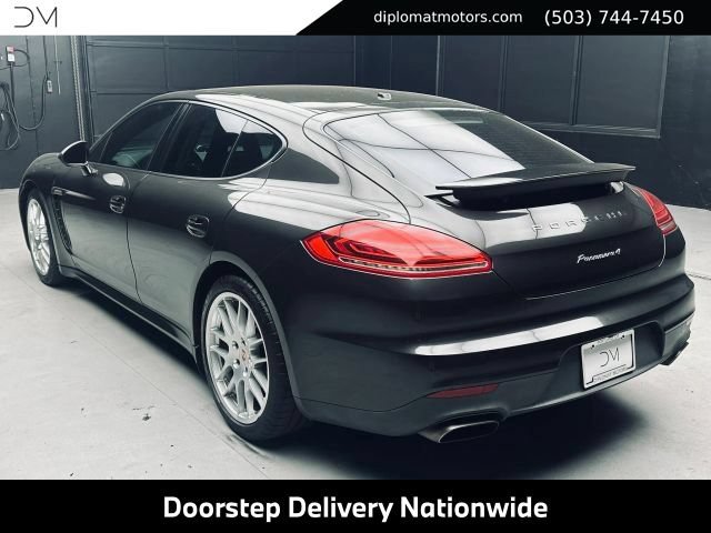 Used 2014 Porsche Panamera 4 AWD/4WD image 4