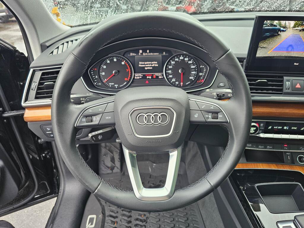 Used 2021 Audi Q5 2.0T Premium AWD/4WD image 25