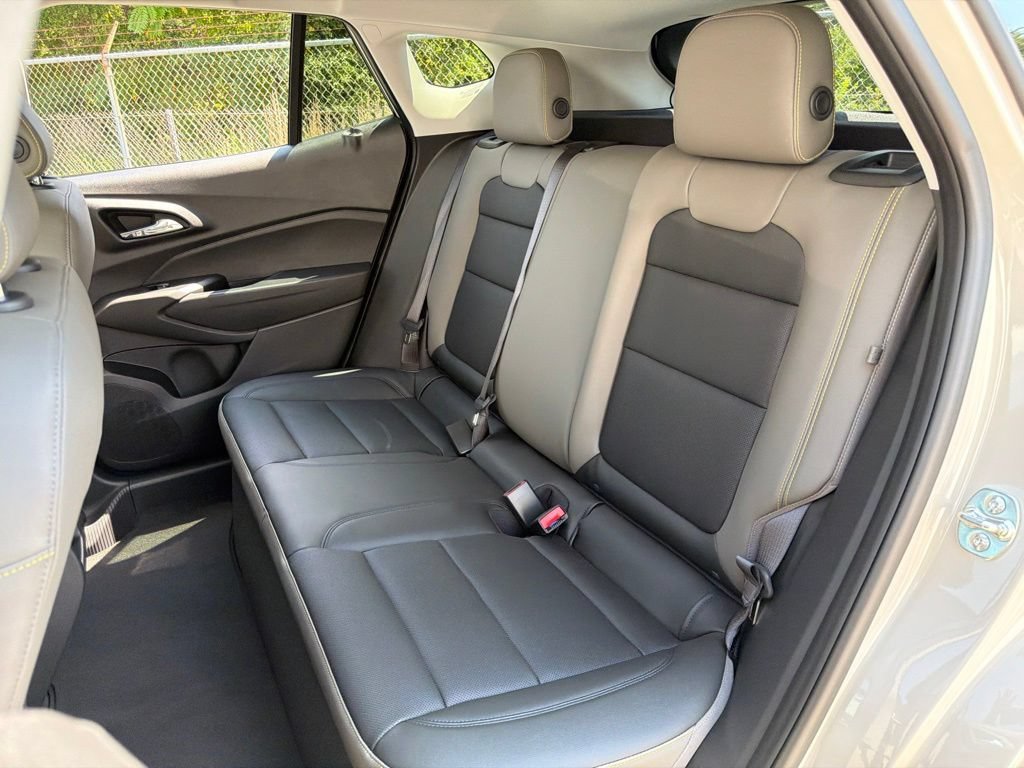 New 2026 Chevrolet Trax ACTIV w/ Driver Confidence Package FWD image 19