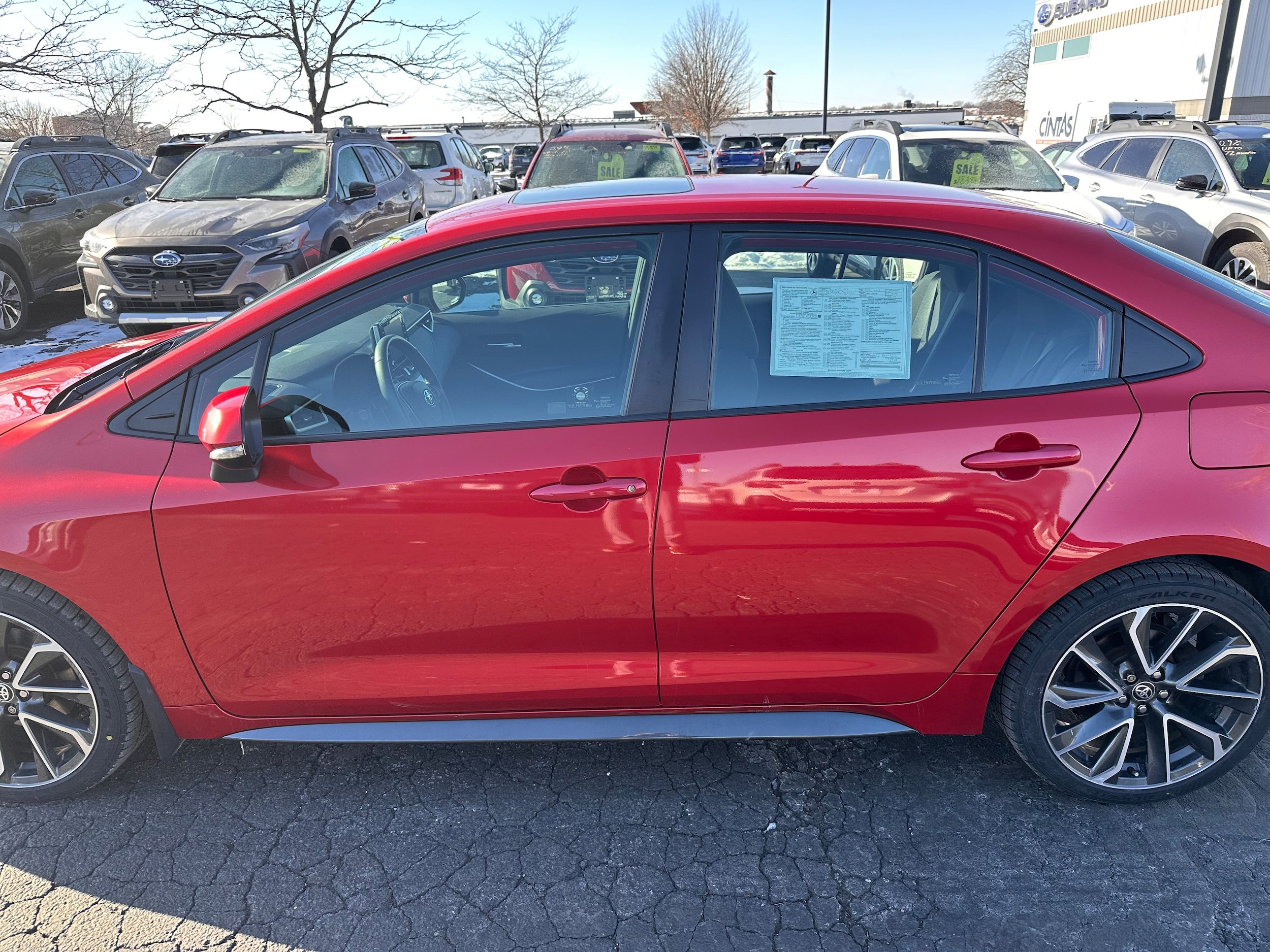 Used 2020 Toyota Corolla SE FWD image 6